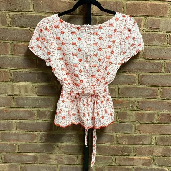Miami Red & White Embroidered Peplum Top Size Small - Picture 2 of 7